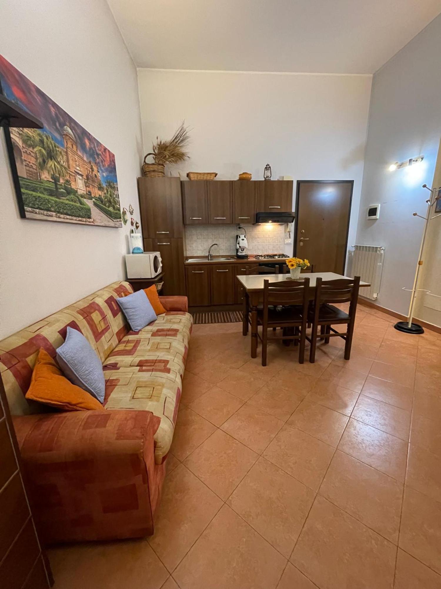 Hola Cathedral House Cadorna Apartamento Palermo Exterior foto